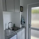 Cottage-sleeps 5-parking-near Beach-fireplace Dom wakacyjny *