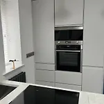 Cottage-sleeps 5-parking-near Beach-fireplace * Buncrana